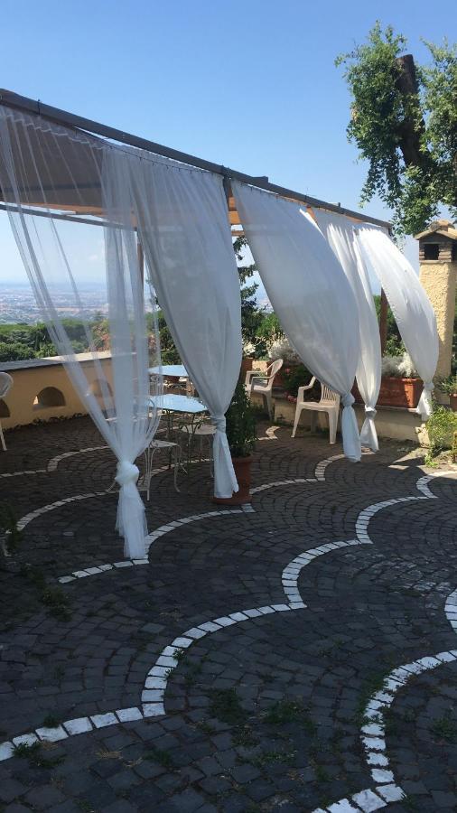 “Casa Amelie” Hotel Grottaferrata Eksteriør billede